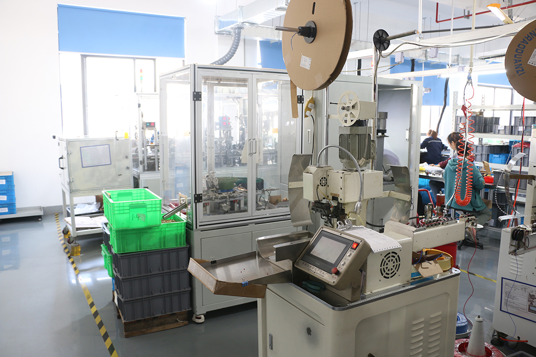 Production line (11)